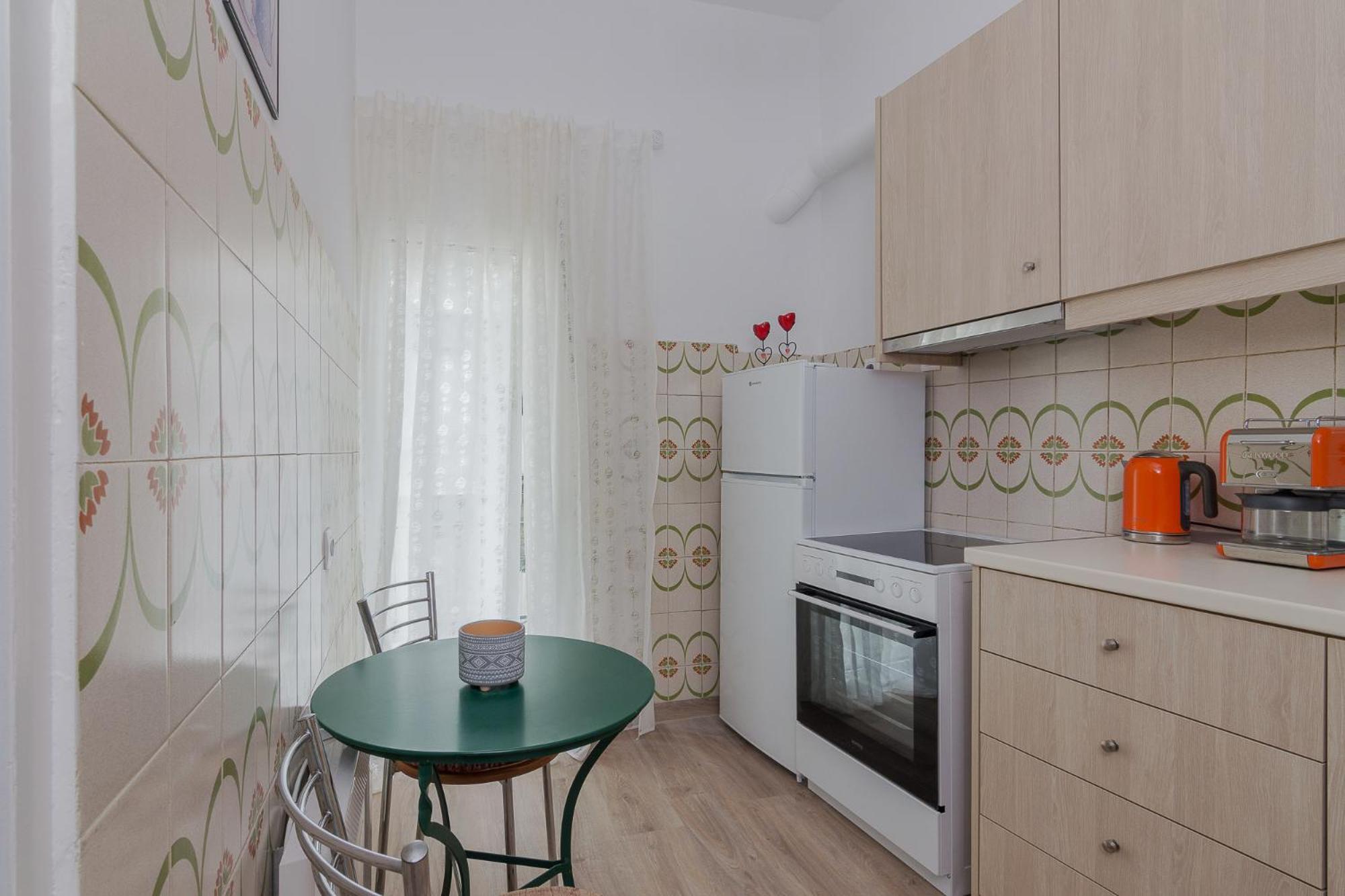Apartment In Pagkrati Athens